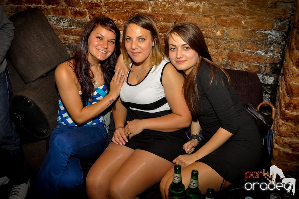 Miercuri e party în Escape Club!, 