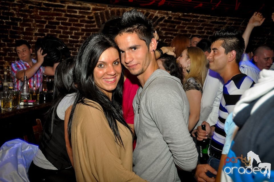 Miercuri e party în Escape Club!, 