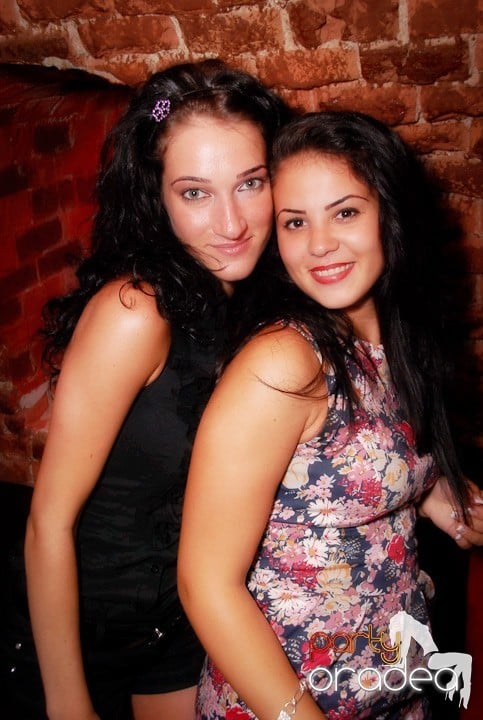 Miercuri e Party în Escape, 