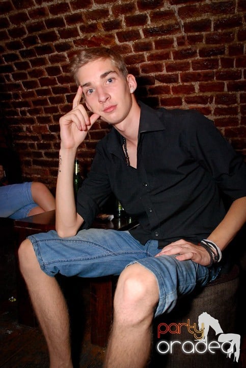 Miercuri e Party în Escape, 