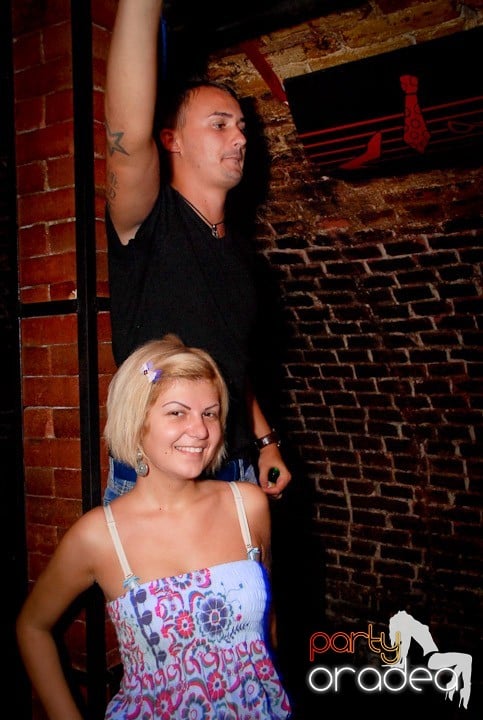 Miercuri e Party în Escape, 