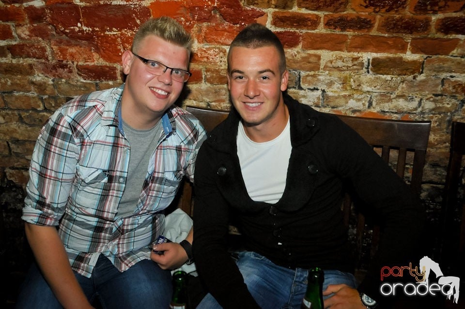 Miercuri e Party în Escape!, 