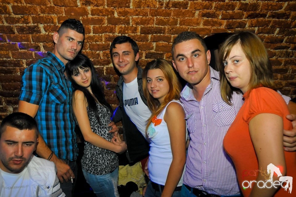 Miercuri e Party în Escape!, 