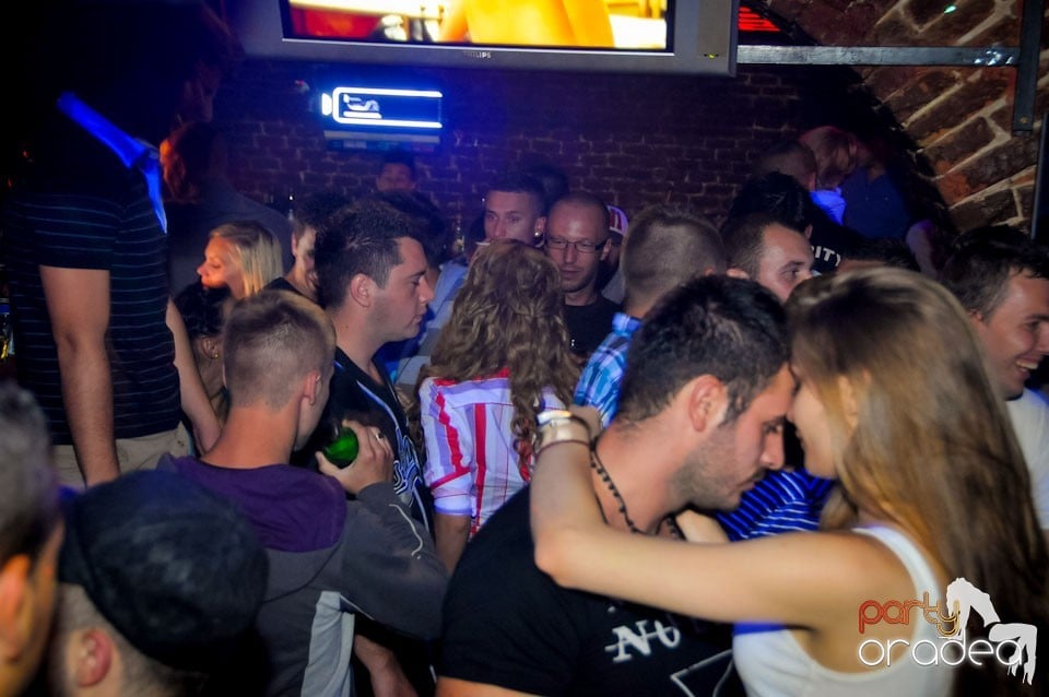 Miercuri e Party în Escape!, 