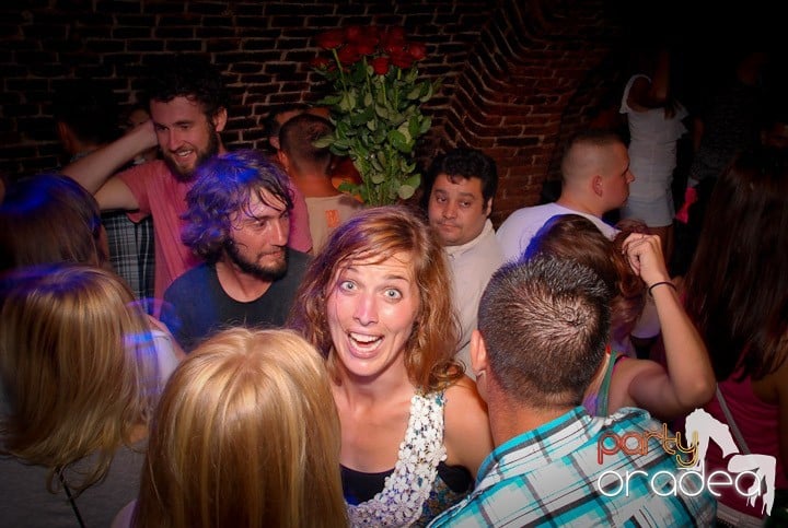 Miercuri e Party în Escape, 