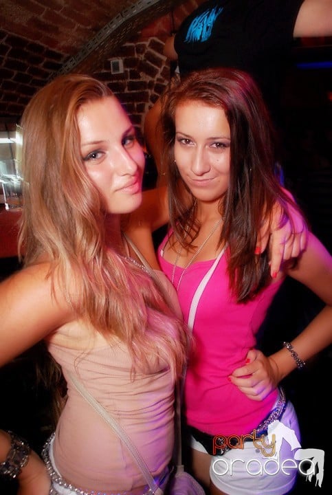 Miercuri e Party în Escape, 