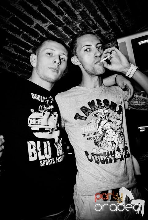 Miercuri e Party în Escape, 