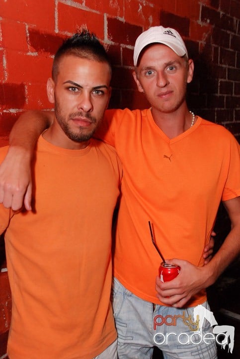 Miercuri e Party în Escape, 