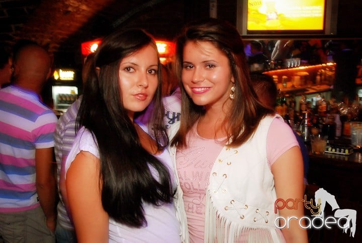 Miercuri e Party în Escape, 