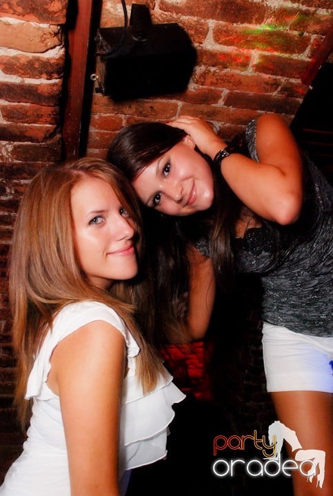 Miercuri e Party în Escape, 