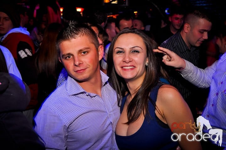 Miercuri în Club Escape, 