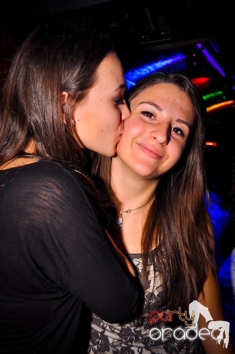 Miercuri în Club Escape, 