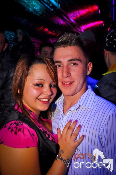 Miercuri în Club Escape, 