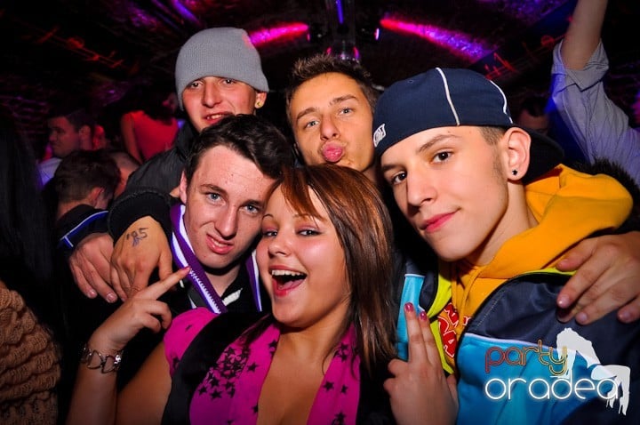 Miercuri în Club Escape, 