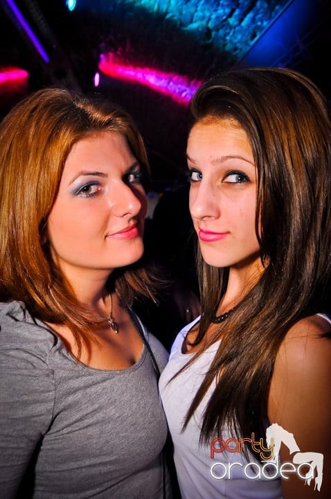 Miercuri în Club Escape, 