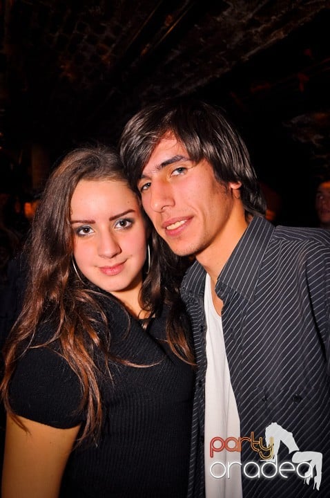 Miercuri în Club Escape, 