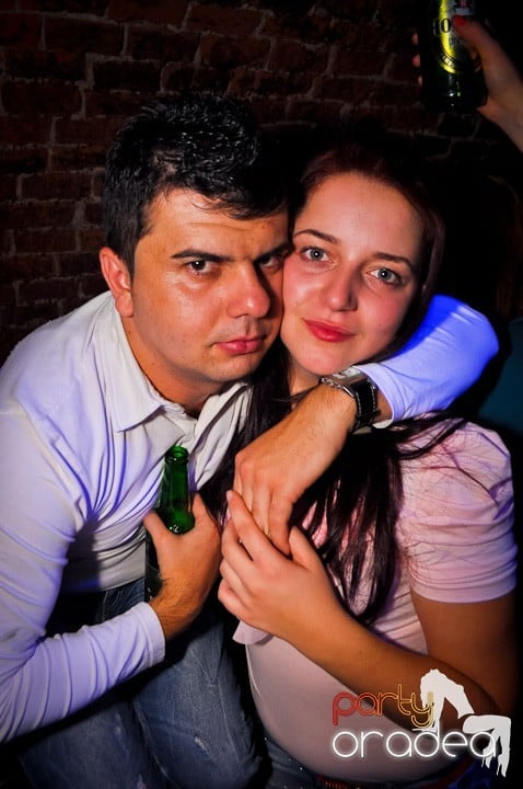 Miercuri în Club Escape, 