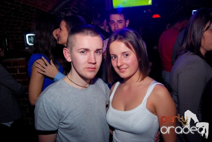 Miercuri noaptea e party în Escape!, 