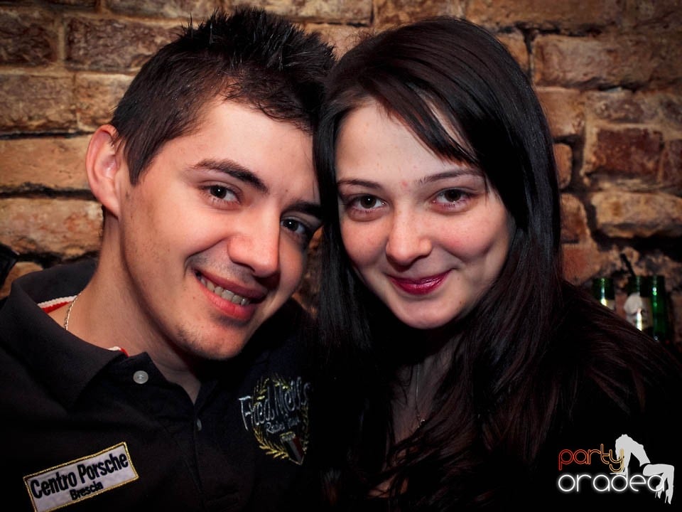 Miercuri noaptea în Club Escape, 