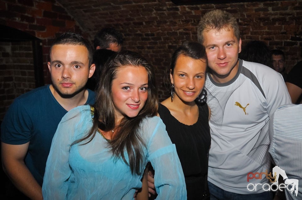 Miercuri noaptea în Escape, 