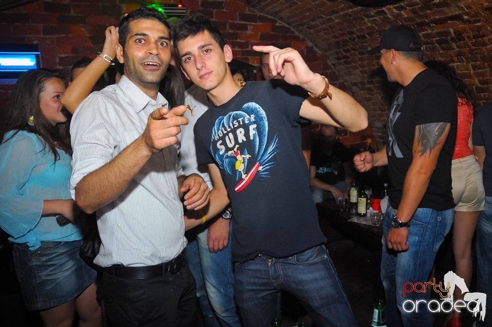 Miercuri noaptea în Escape, 