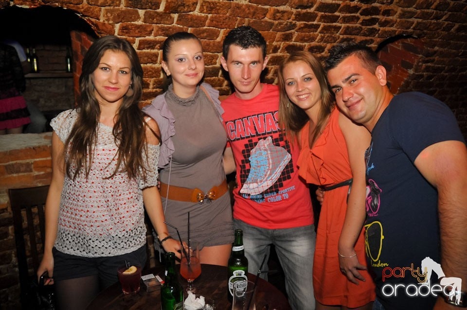 Miercuri noaptea în Escape, 