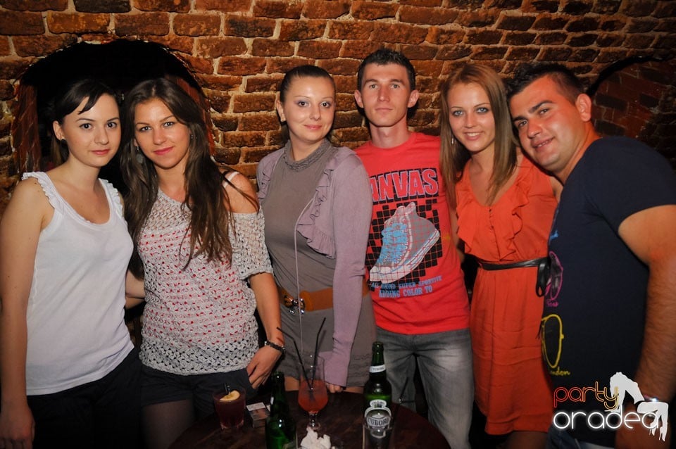 Miercuri noaptea în Escape, 