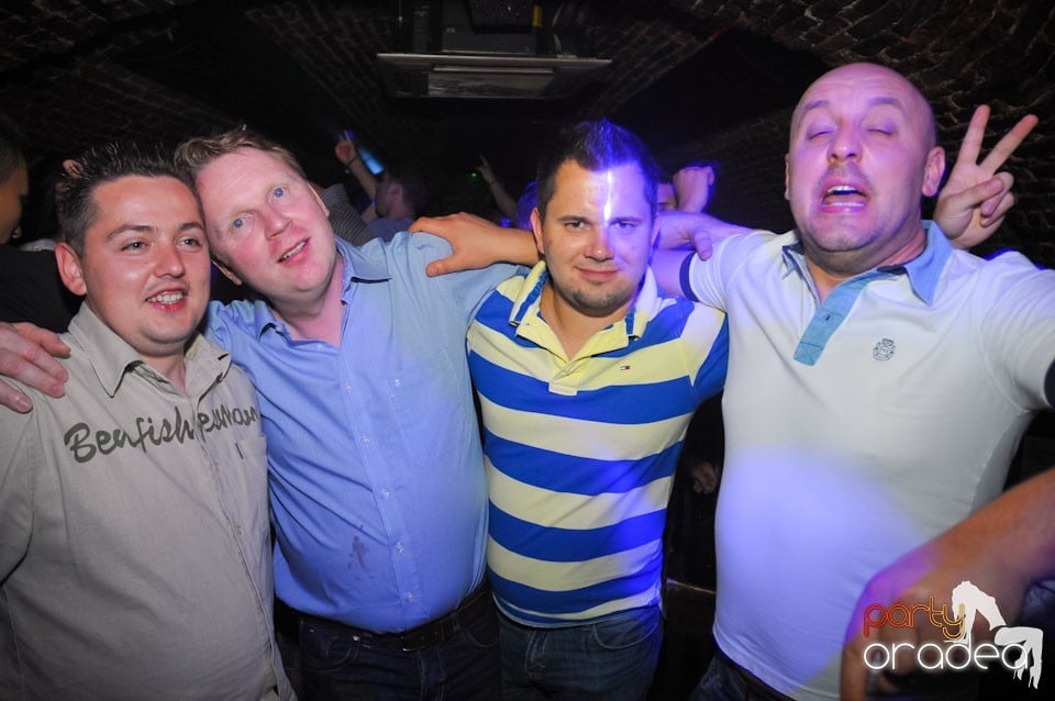 Miercuri noaptea în Escape, 