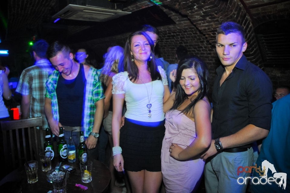 Miercuri noaptea în Escape, 