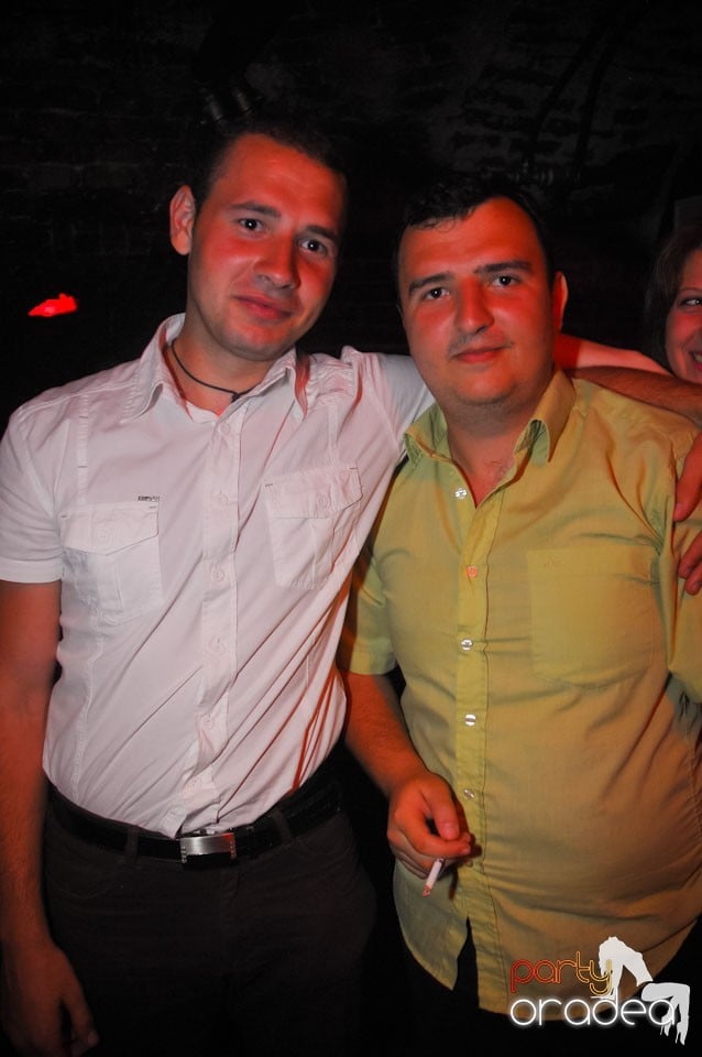 Miercuri noaptea în Escape, 