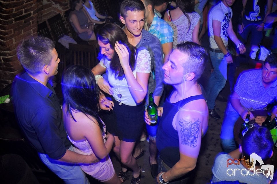 Miercuri noaptea în Escape, 