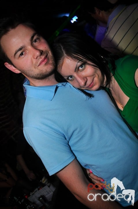 Miercuri seara e party în Escape, 