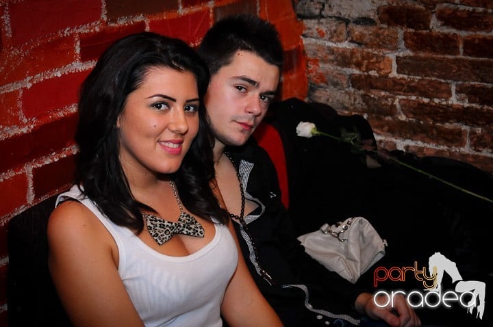 Miercuri seara e party în Escape, 