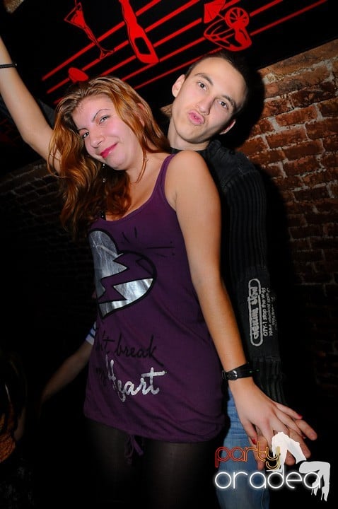 Miercuri seara e party în Escape, 