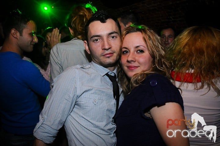 Miercuri seara e party în Escape, 