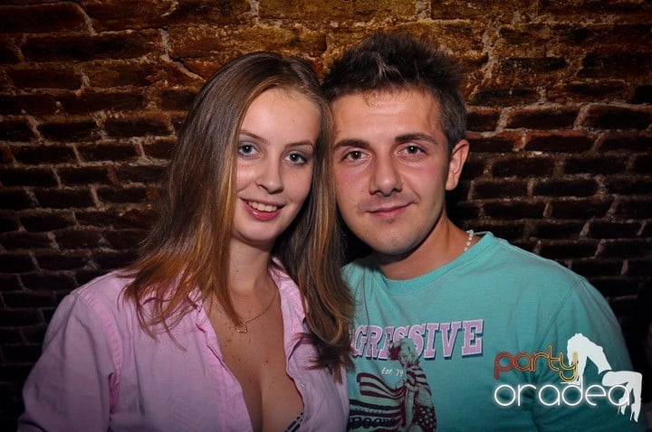 Miercuri seara în Escape, 