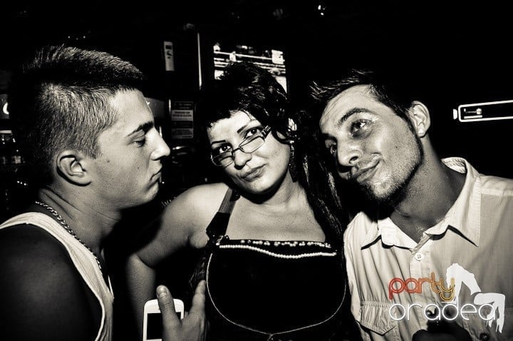 Miercuri seara în Escape, 