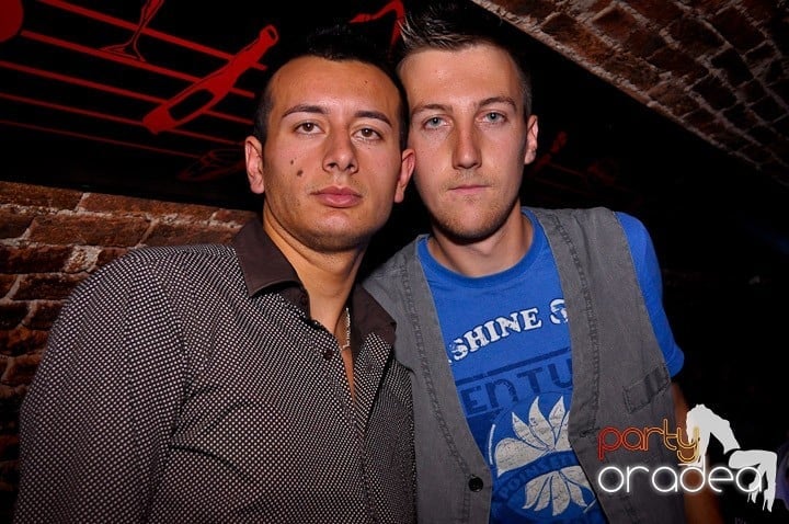 Miercuri seara în Escape, 