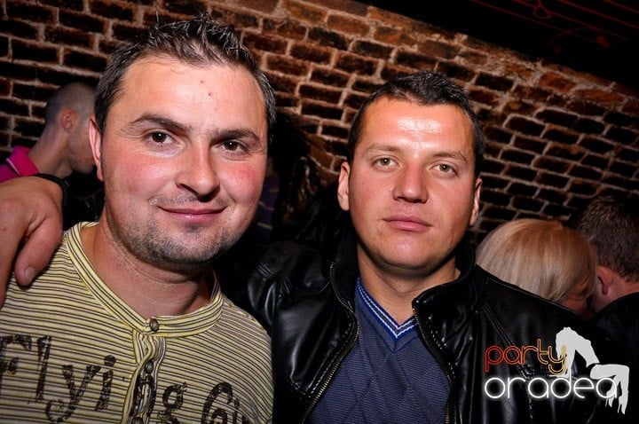 Miercuri seara în Escape, 