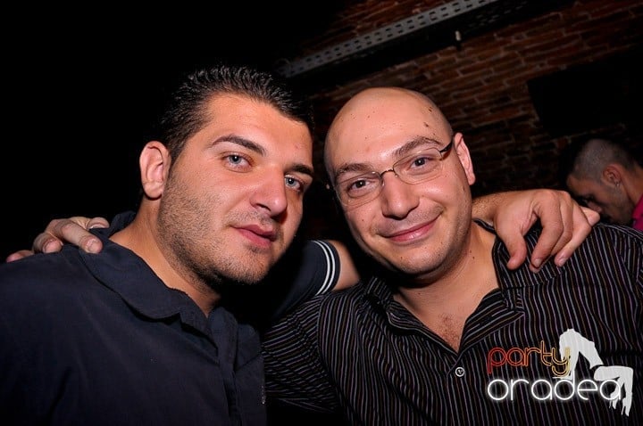 Miercuri seara în Escape, 