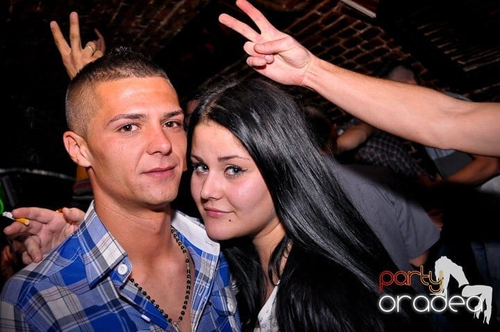 Miercuri seara în Escape, 