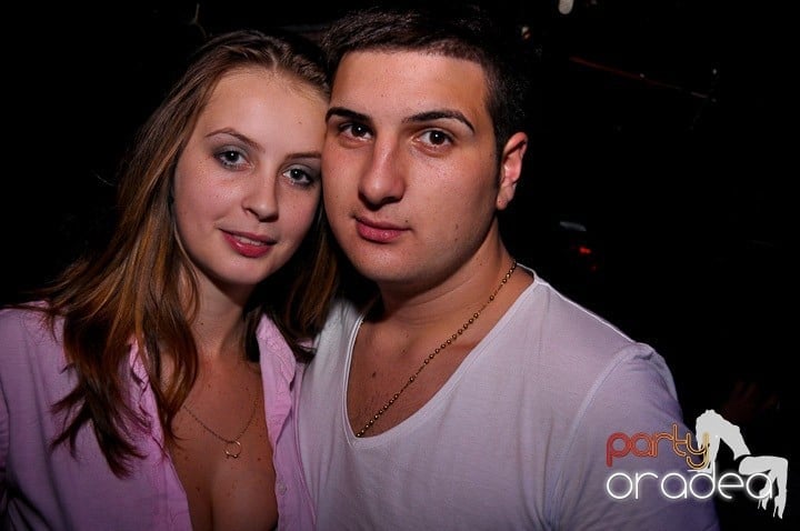 Miercuri seara în Escape, 