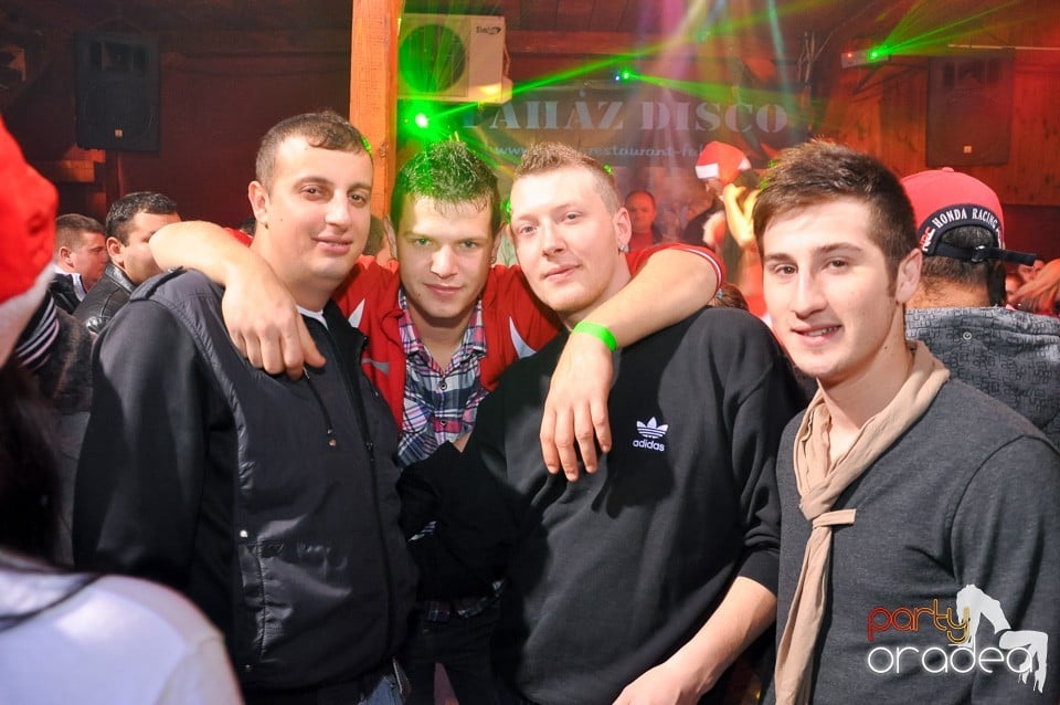 Mikulás Party în Disco Faház, 