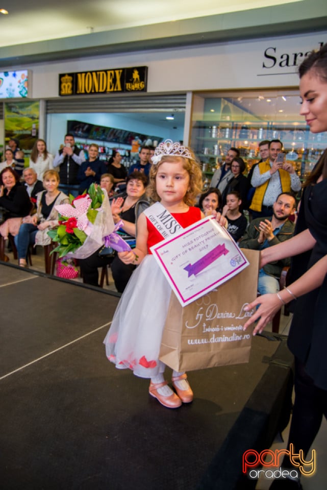 Miss Gift Of Beauty, Şcoala de prinţi şi prinţese „Gift of Beauty”