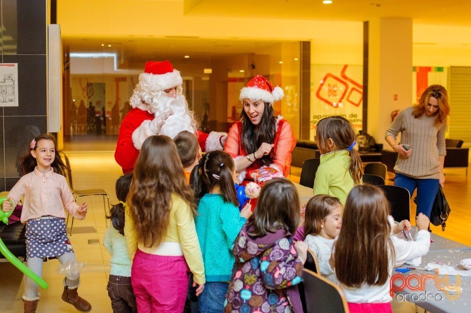 Moş Crăciun e la Oradea Shopping City,