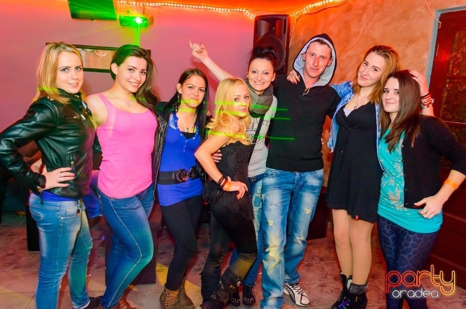 Moscow Never Sleeps, 