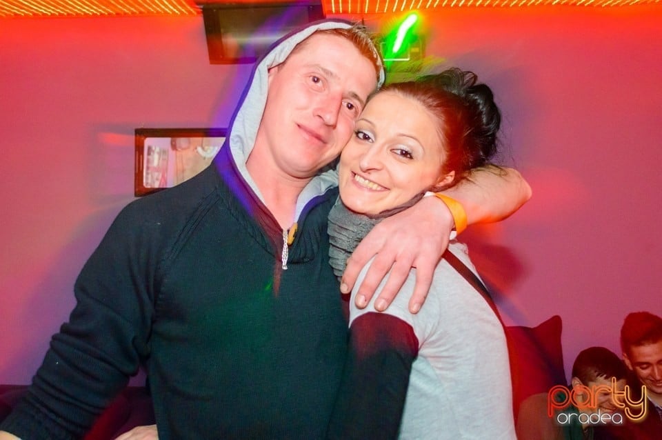 Moscow Never Sleeps, 