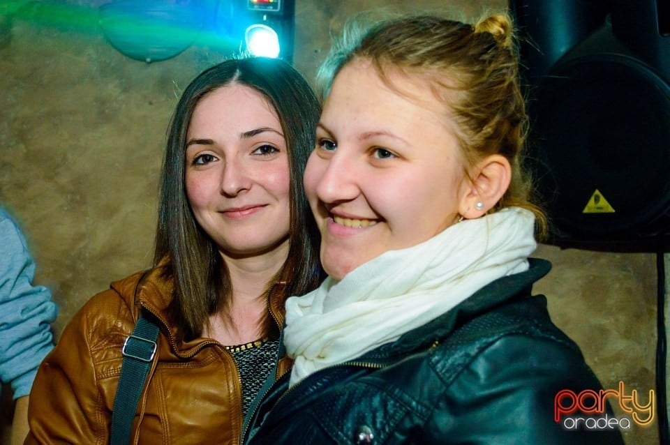 Moscow Never Sleeps, 