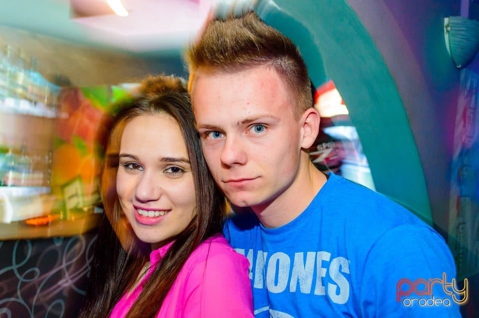 Moscow Never Sleeps, 