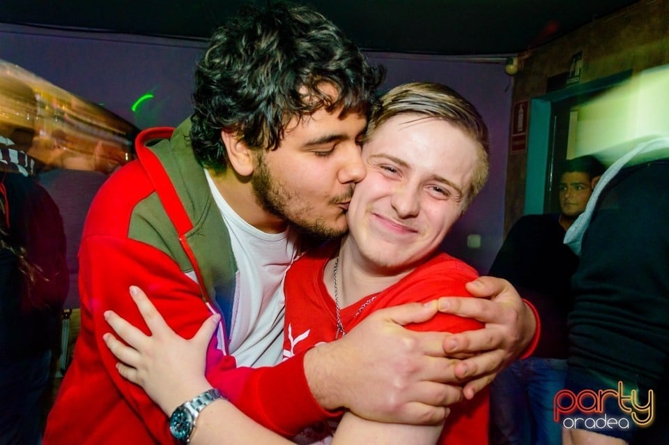 Moscow Never Sleeps, 